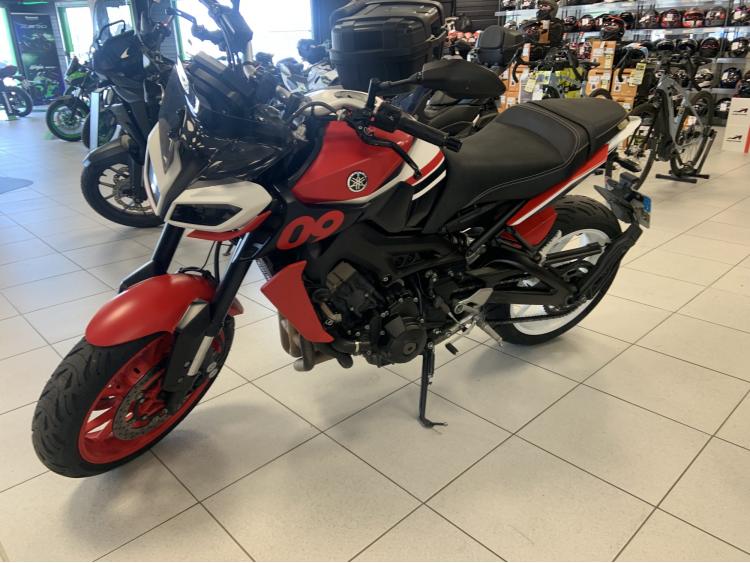 MT-09 